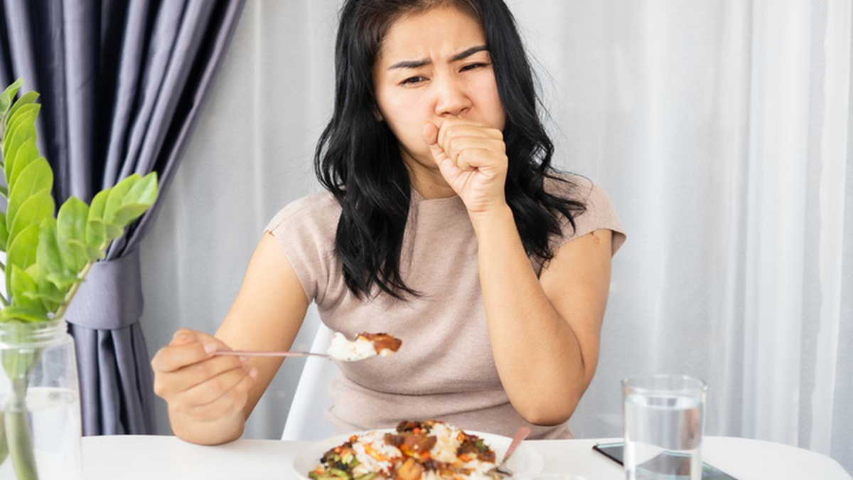 Fakta Makanan Sehari-hari Yang Ternyata Mengandung Racun